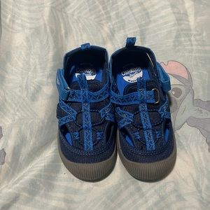 Blue OshKosh Bigosh machine washable hard bottom shoes. Size 10